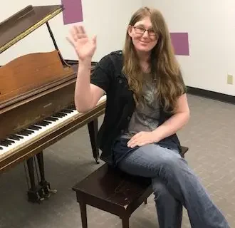 Alexandra Exeter - Vocal coach, piano and music theory teacher